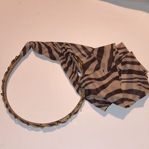 Stylish mark. Head For Style Zebra Print Headband
